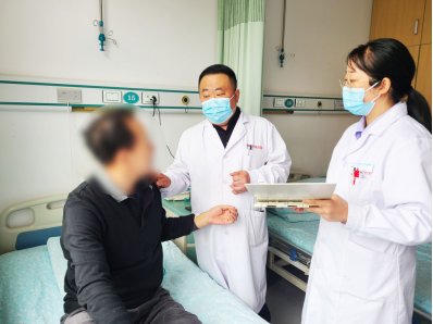 Blood Sugar So High the Tongue Coating Bled: Cured Through Integrated Chinese-Western Medicine